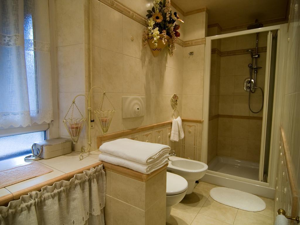 B&B Les Suites Rom Værelse billede