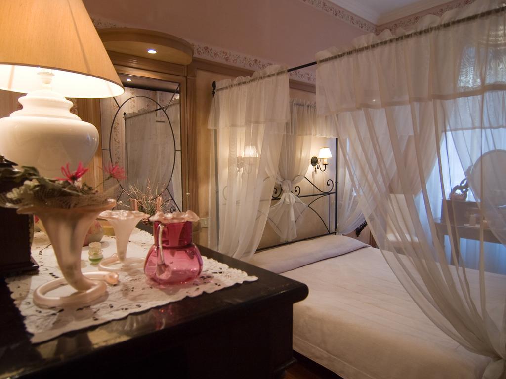 B&B Les Suites Rom Værelse billede
